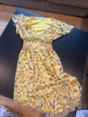 Max Studio Yellow Floral dress
